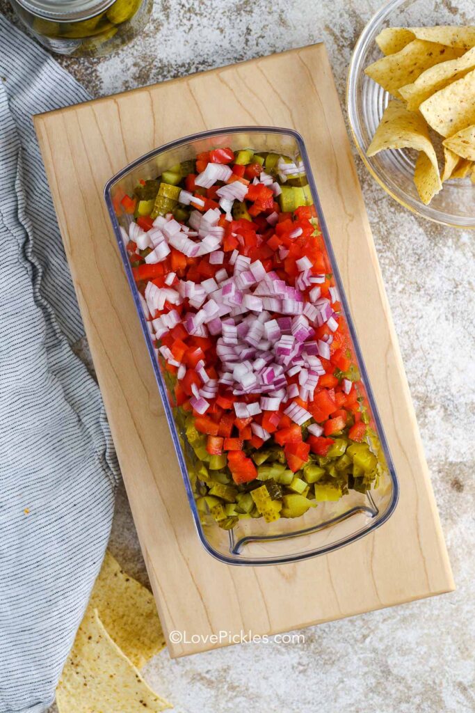 chopped ingredients for pickle de gallo